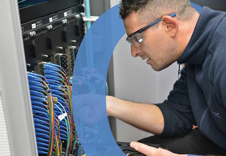Openreach engineer working on Fibre
